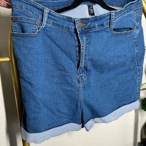 Fashion Nova Classic Blue Jean Shorts